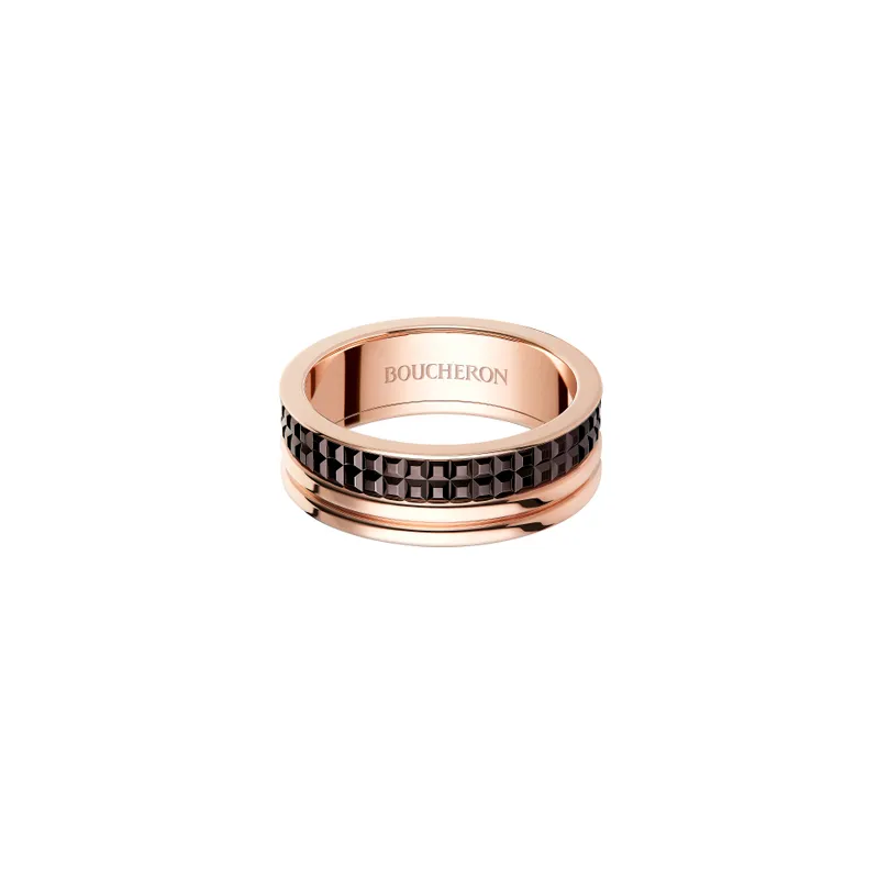 QUATRE CLASSIQUE WEDDING BAND, LARGE MODEL