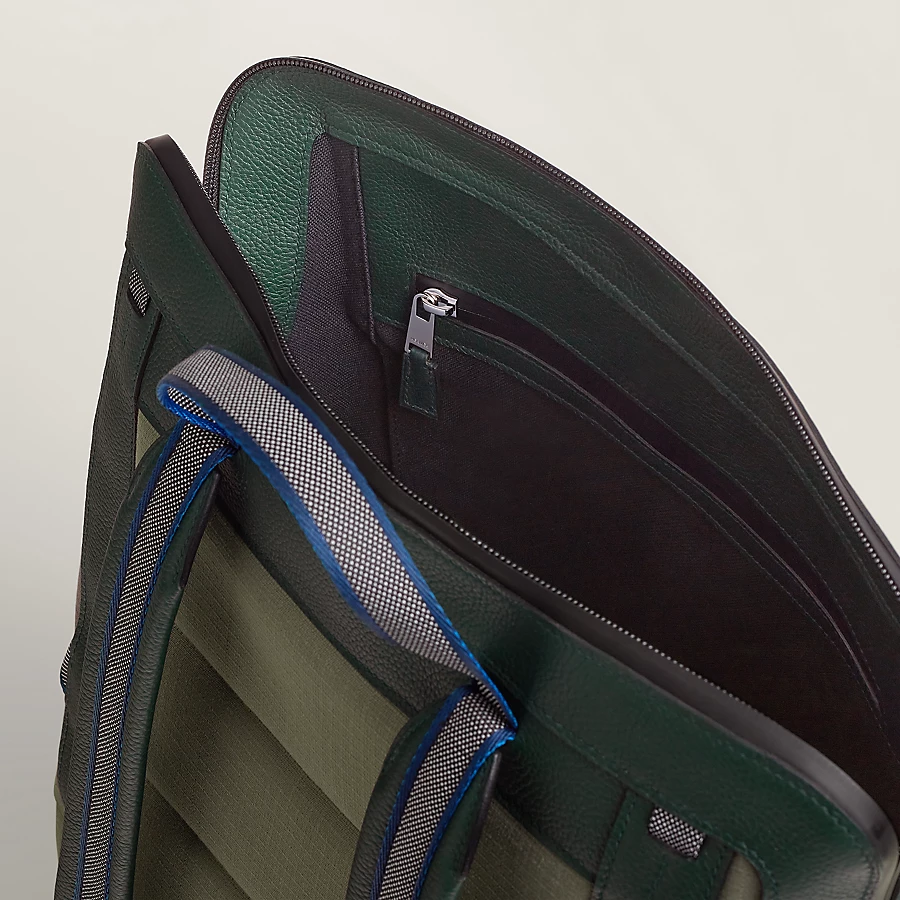 Off Piste ski backpack