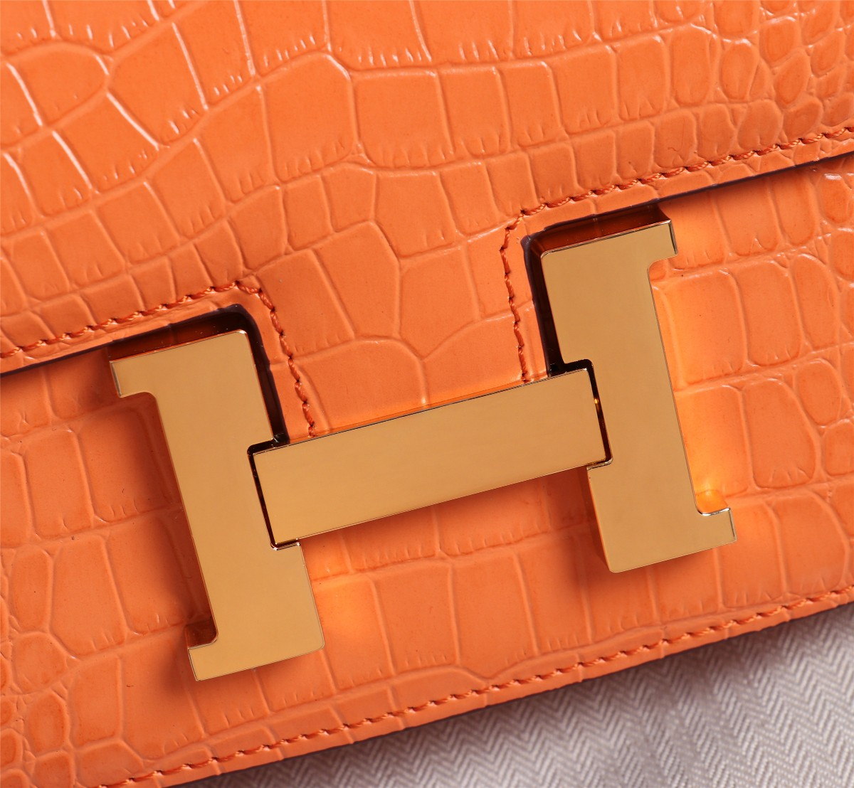 Constance 23 bag Orange Crocodile Leather