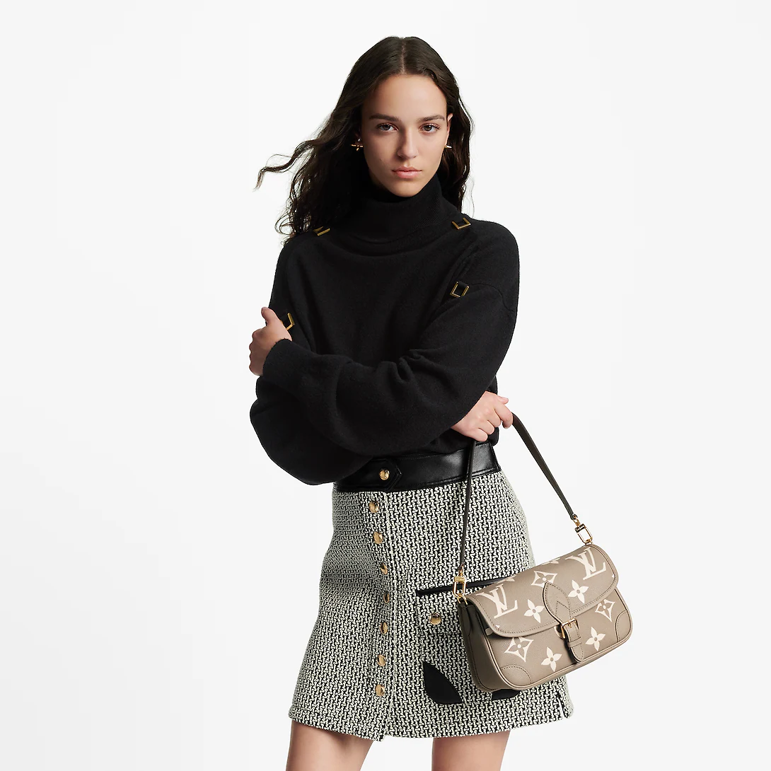 Diane M46583