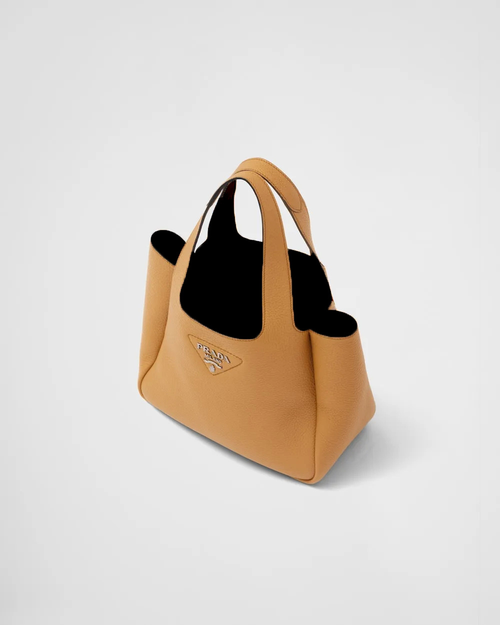 Medium leather tote