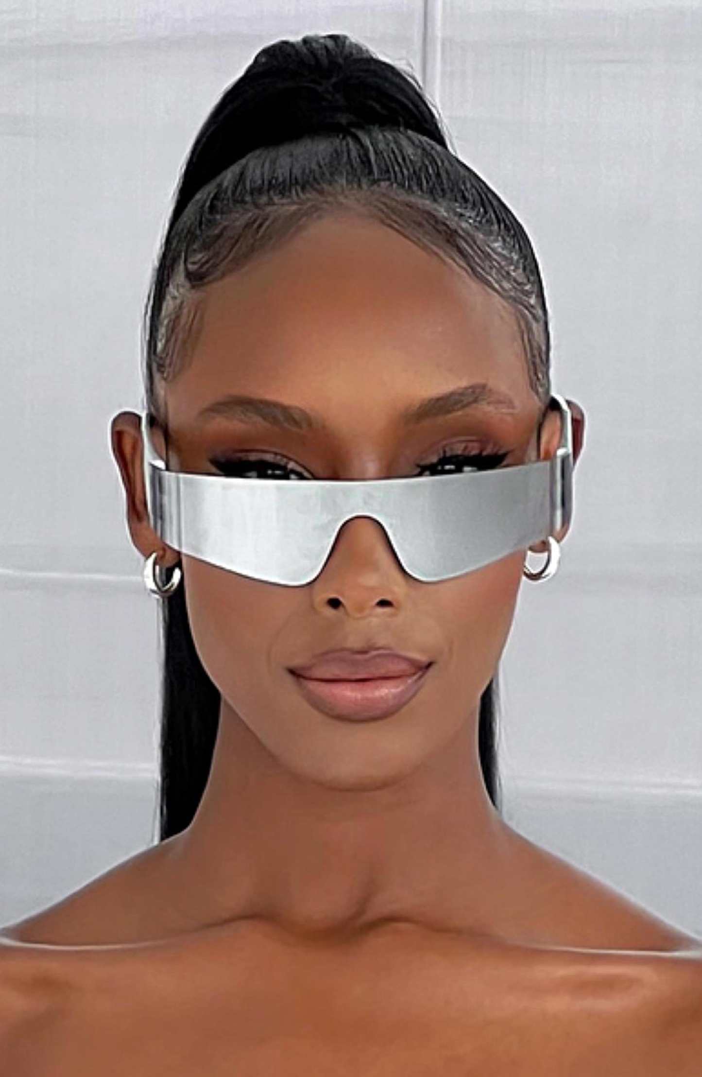 Amika Sunglasses - Silver-My Top Dress.All Rights Reserved
