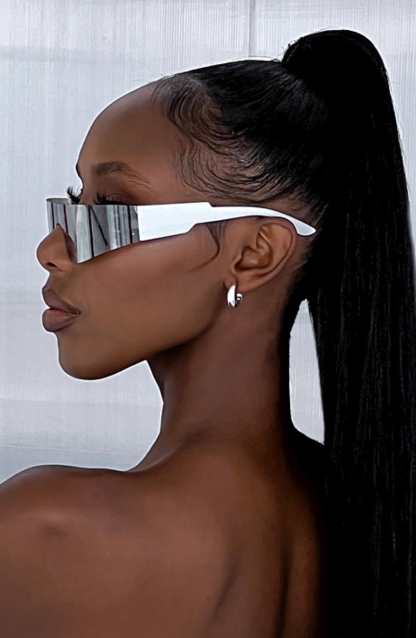 Amika Sunglasses - Silver-My Top Dress.All Rights Reserved