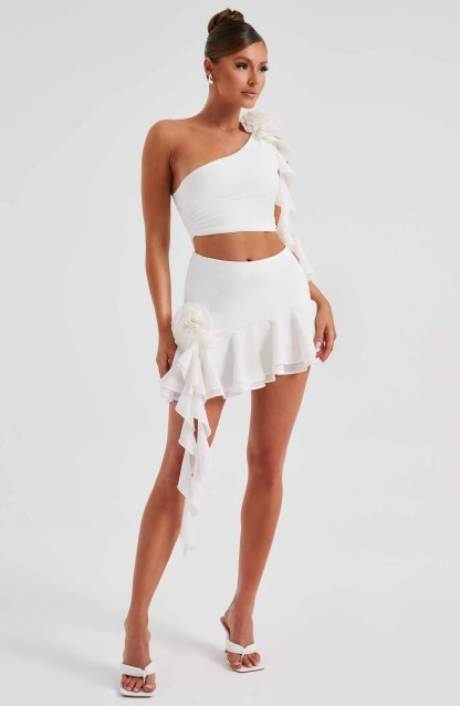 Daina Mini Skirt - Ivory-My Top Dress.All Rights Reserved