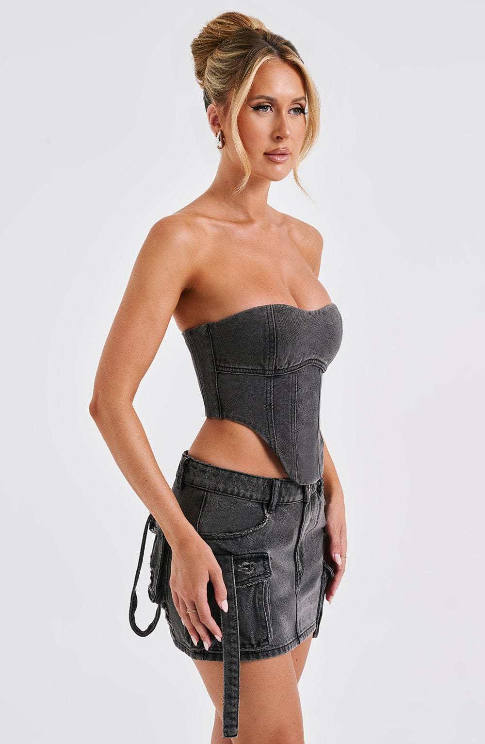Yasie Corset - Black-My Top Dress.All Rights Reserved