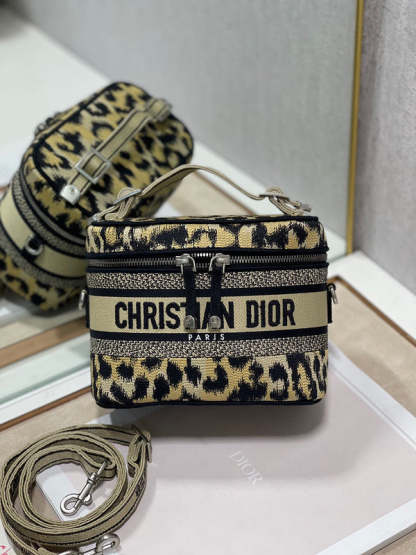 Disarh - Dir Bags - 1922