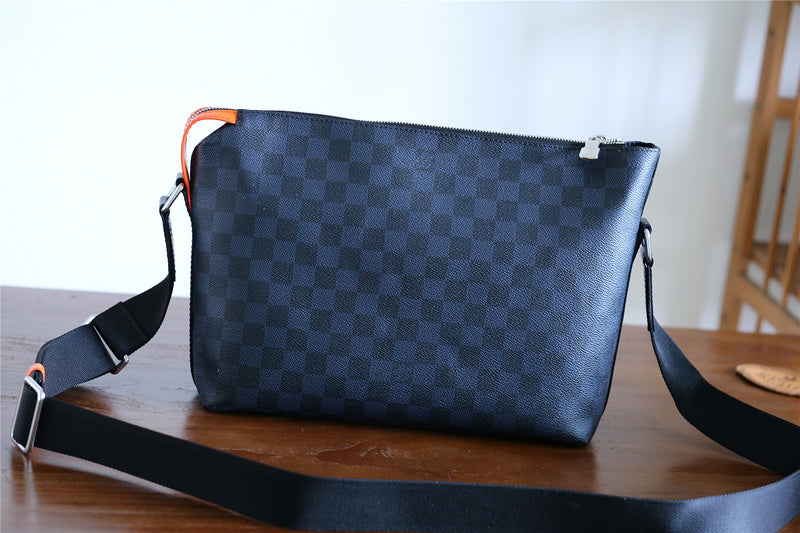 Disarh Fashion Lu-Vi bags - 10486