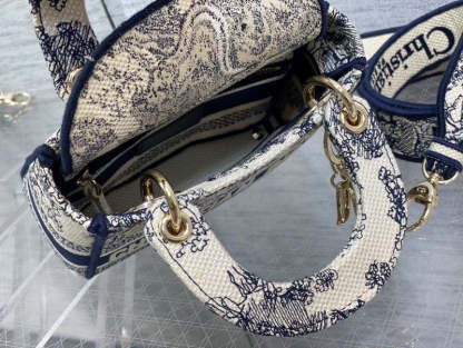 Disarh - Dir Bags - 2220