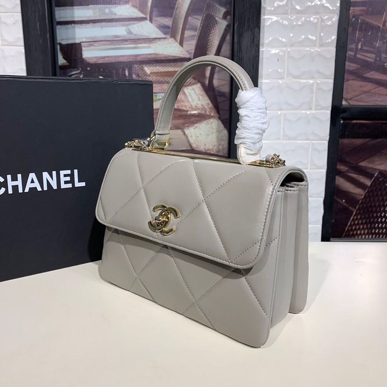 ChanelTrendy ChanelMaxi Top Handle Bag Grey For Women 9.8in/25cm