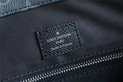 Disarh Fashion Lu-Vi bags - 9834