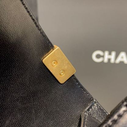 CHL Boy Handbag Gold Toned Hardware Black For Women, Women&#8217;s Bags, Shoulder And Crossbody Bags 9.8in/25cm A67086