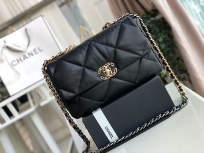 CHL 19 HandBag Black For Women 11.8in/30cm