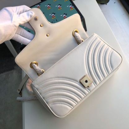 gg Marmont Small Matelassé Shoulder Bag White Matelassé Chevron For Women 10in/26cm 443497 DTDIT 9022