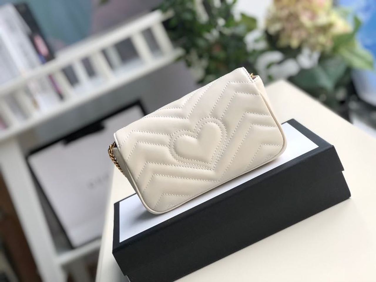 gg Marmont Matelassé Super Mini Bag White Matelassé Chevron For Women 6.2in/16.5cm gg 476433 DTDCT 9022
