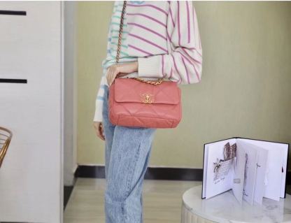 CHL 19 Handbag 26cm PiNike For Women AS1160