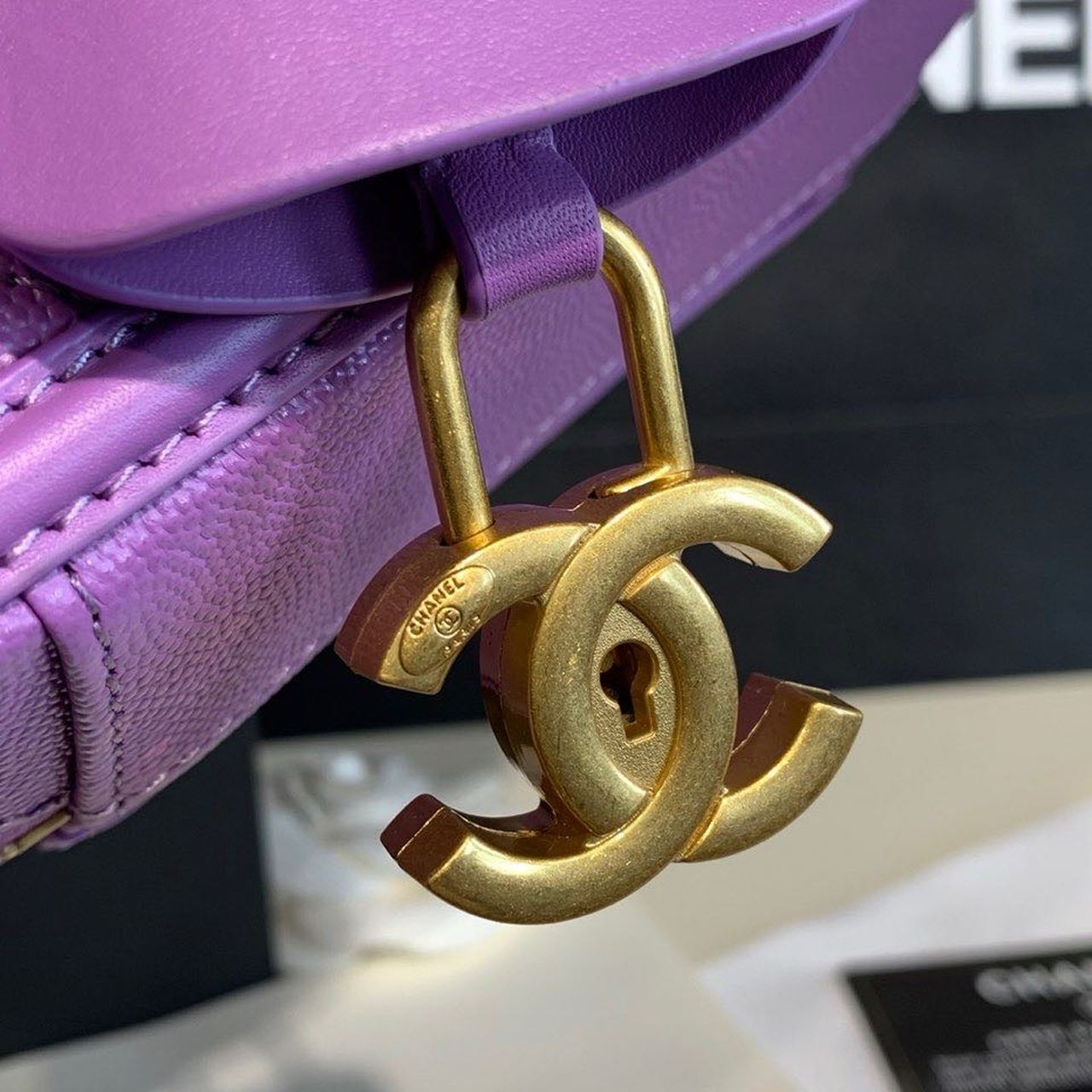 Chanel Filigree Vanity Case Bag 18cm Gold Toned Hardware Caviar Leather Spring/Summer Act 1 Collection, Purple