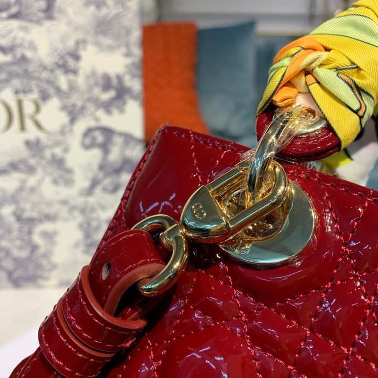 DI Small Lady Bag with Chain Gold Toned Hardware Burgundy For Women 20cm/8in CD M0538OWCB_M323