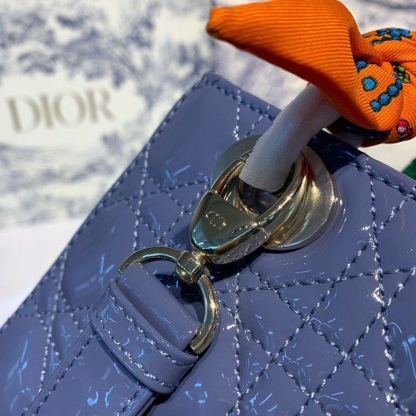 DI Small Lady Bag Silver Hardware Deep Blue Patent For Women 8in/20cm CD