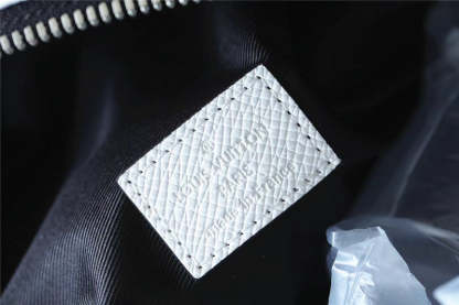 Disarh Fashion Lu-Vi bags - 9569