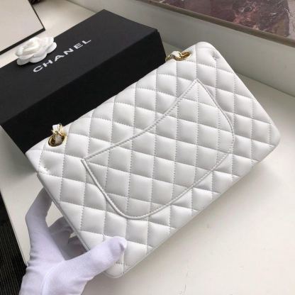 Chanel Classic Handbag Gold Toned Hardware White For Women, Women&#8217;s Bags, Shoulder And Crossbody Bags 10.2in/26cm A01112
