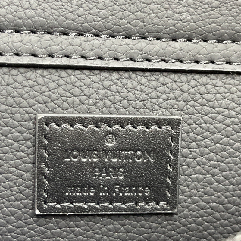 Disarh Fashion Lu-Vi bags - 9984