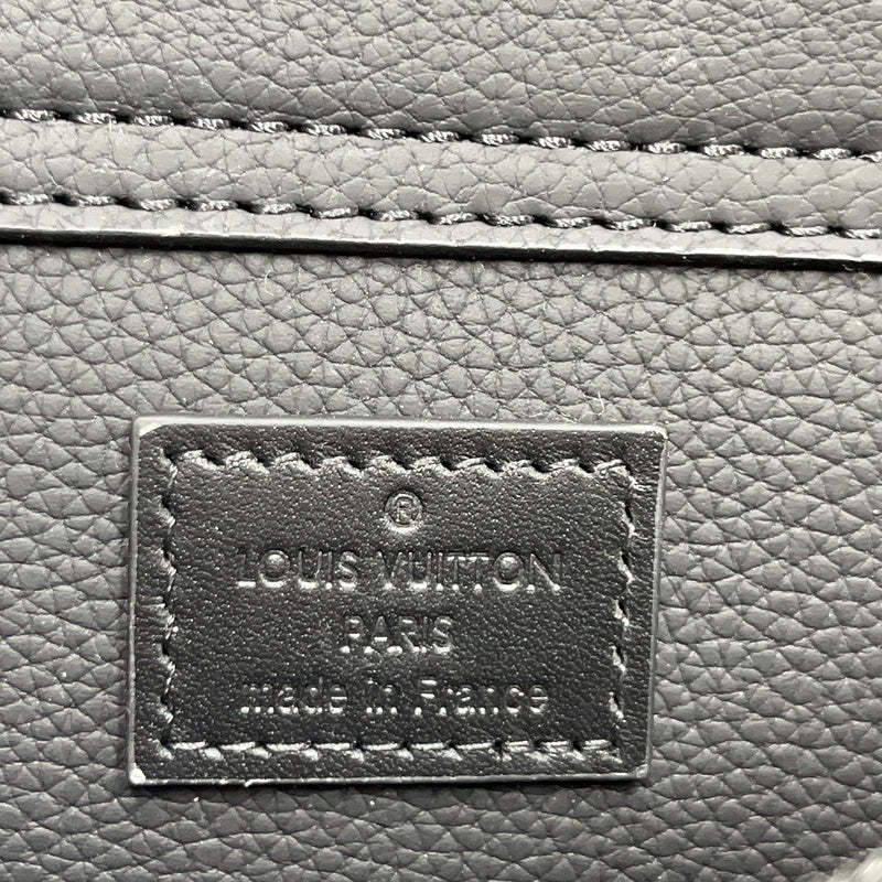 Disarh Fashion Lu-Vi bags - 9984