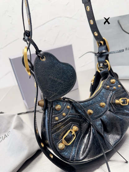 Disarh Fashion - BGA Bags - 1568