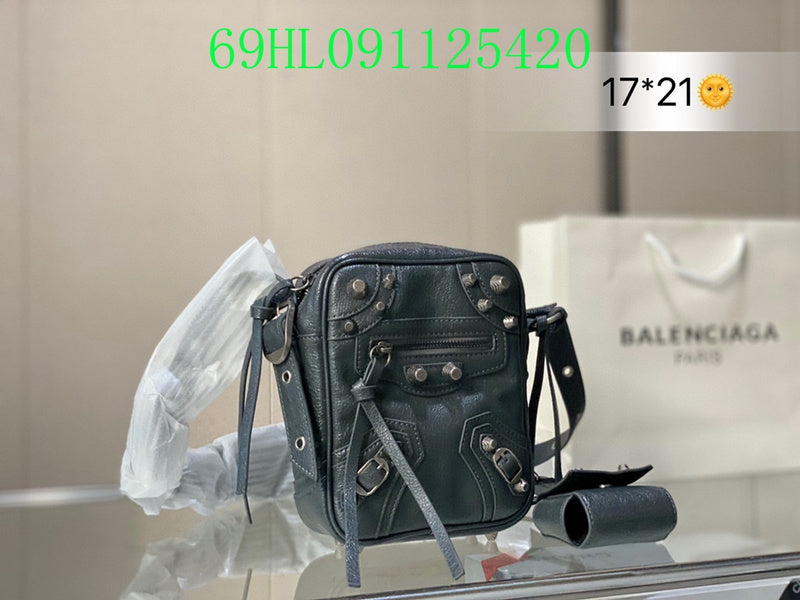 Disarh Fashion - BGA Bags - 1972