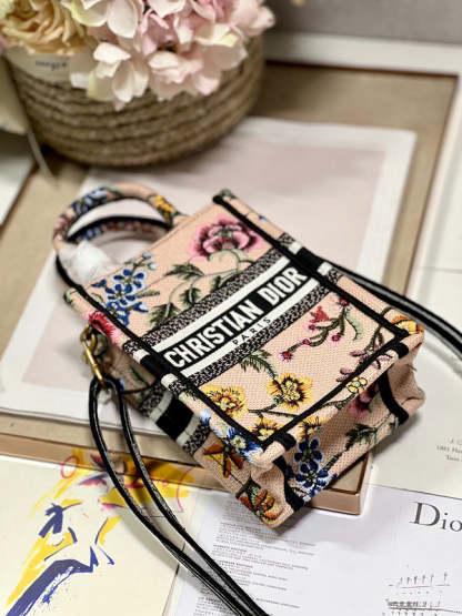Disarh - Dir Bags - 738