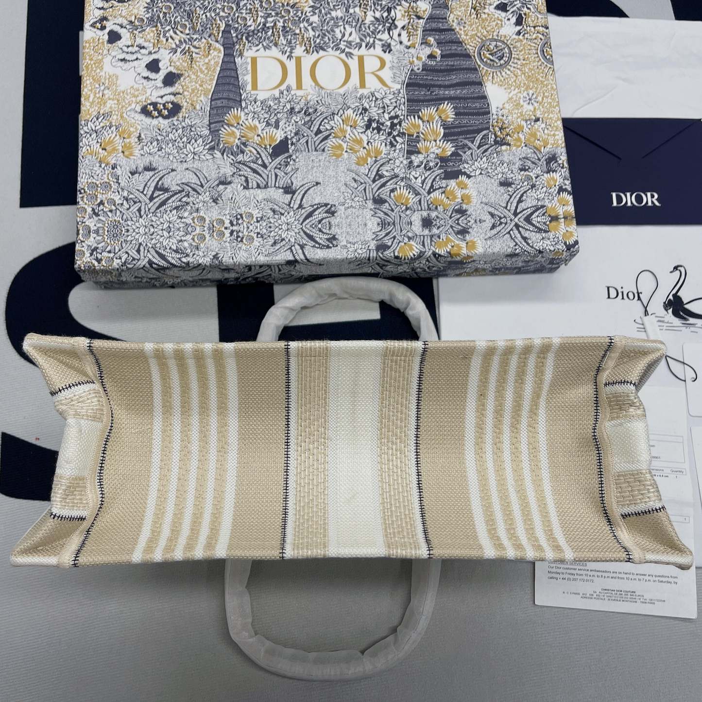 DI Medium Book Tote Beige, For Women, Women’s Handbags 14in/36cm CD
