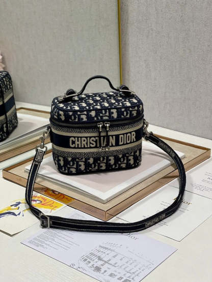 Disarh - Dir Bags - 1960