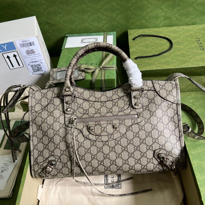 gg Luggage Beige For Women And Men 15in/39cm gg