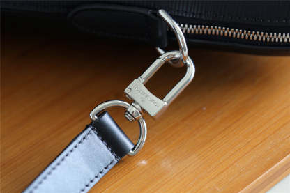 Disarh Fashion Lu-Vi bags - 9878