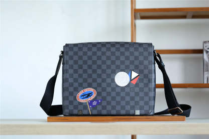 Disarh Fashion Lu-Vi bags - 10414
