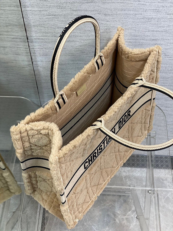 Disarh - Dir Bags - 1904