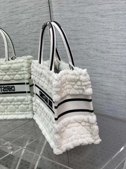 Disarh - Dir Bags - 1913