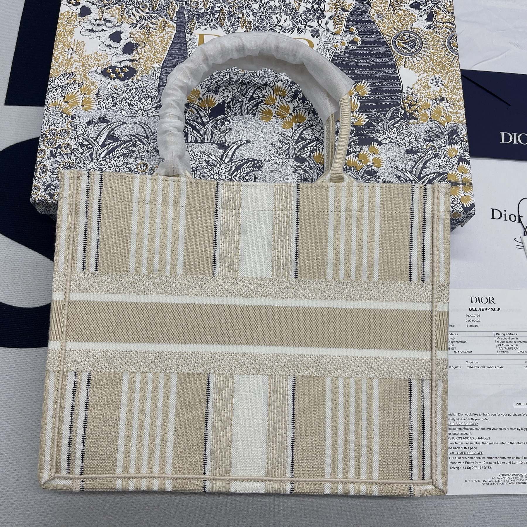 DI Medium Book Tote Beige, For Women, Women’s Handbags 14in/36cm CD