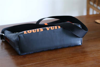 Disarh Fashion Lu-Vi bags - 10486