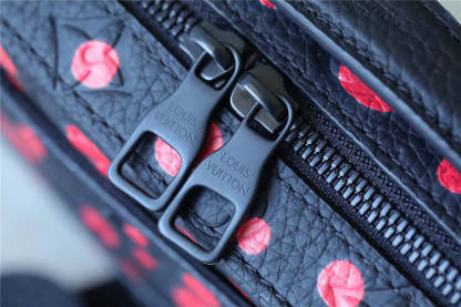 Disarh Fashion Lu-Vi bags - 9965
