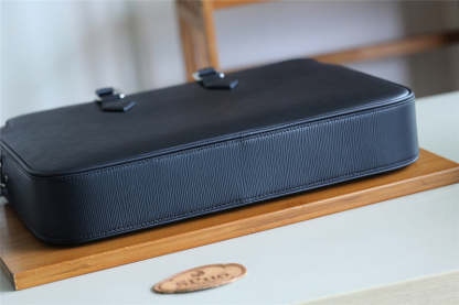 Disarh Fashion Lu-Vi bags - 9868