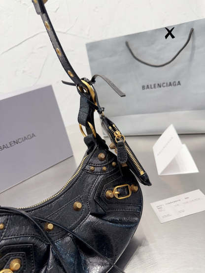 Disarh Fashion - BGA Bags - 1568