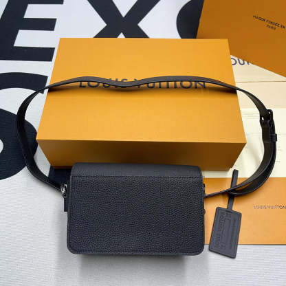 Disarh Fashion Lu-Vi bags - 9969