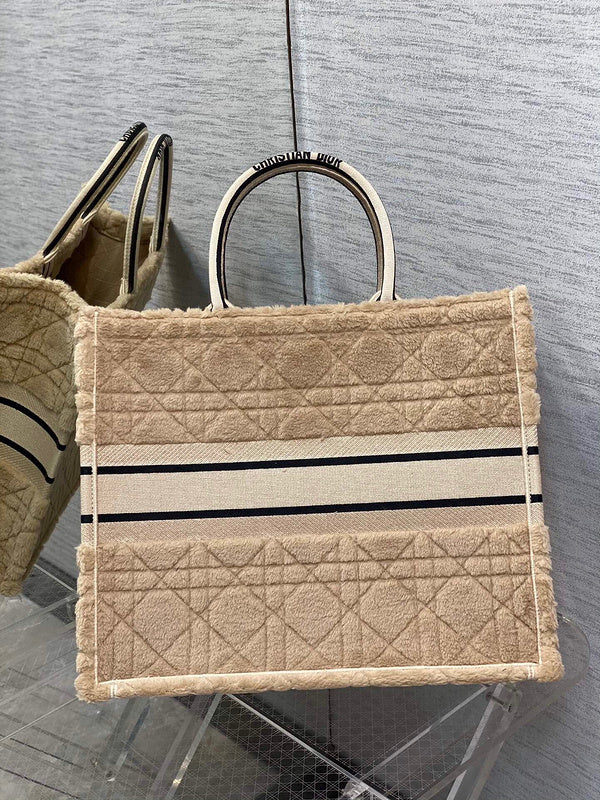 Disarh - Dir Bags - 1904