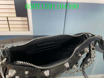 Disarh Fashion - BGA Bags - 1986