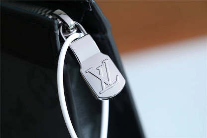 Disarh Fashion Lu-Vi bags - 10933