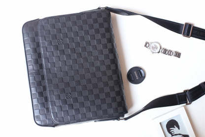 Disarh Fashion Lu-Vi bags - 10467