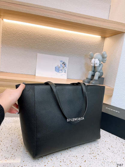 Disarh Fashion - BGA Bags - 1572