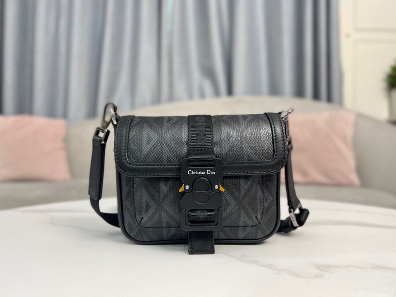 Disarh - Dir Bags - 611