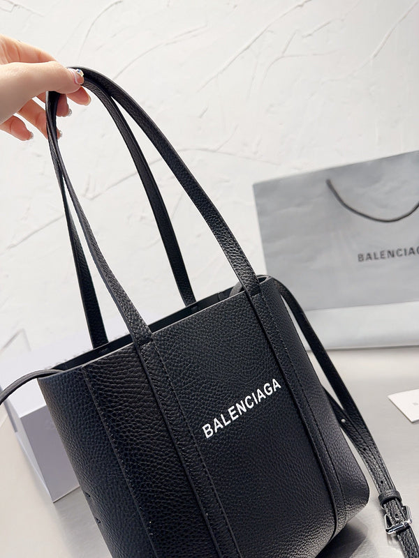 Disarh Fashion - BGA Bags - 1596