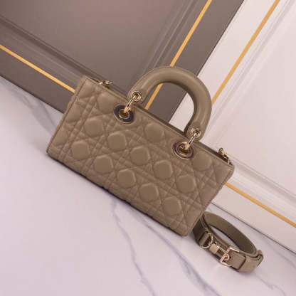 Disarh - Dir Bags - 610